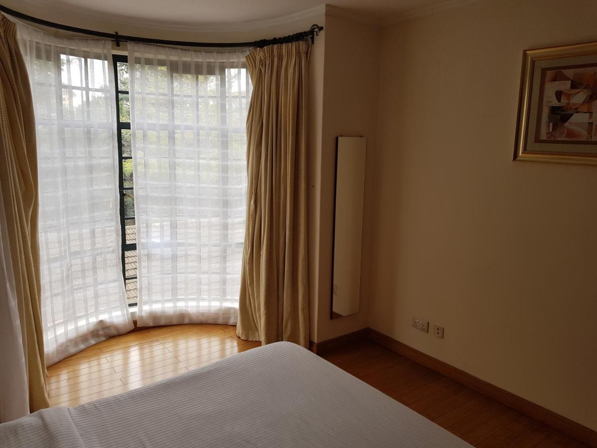 Natural Oak Apartments Nairobi Esterno foto