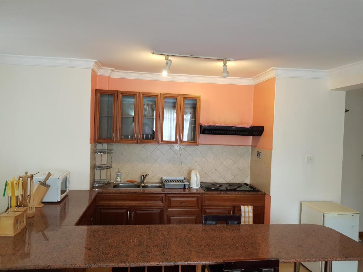 Natural Oak Apartments Nairobi Esterno foto