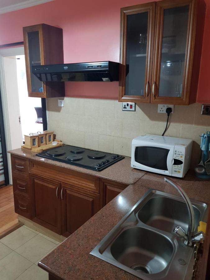 Natural Oak Apartments Nairobi Esterno foto