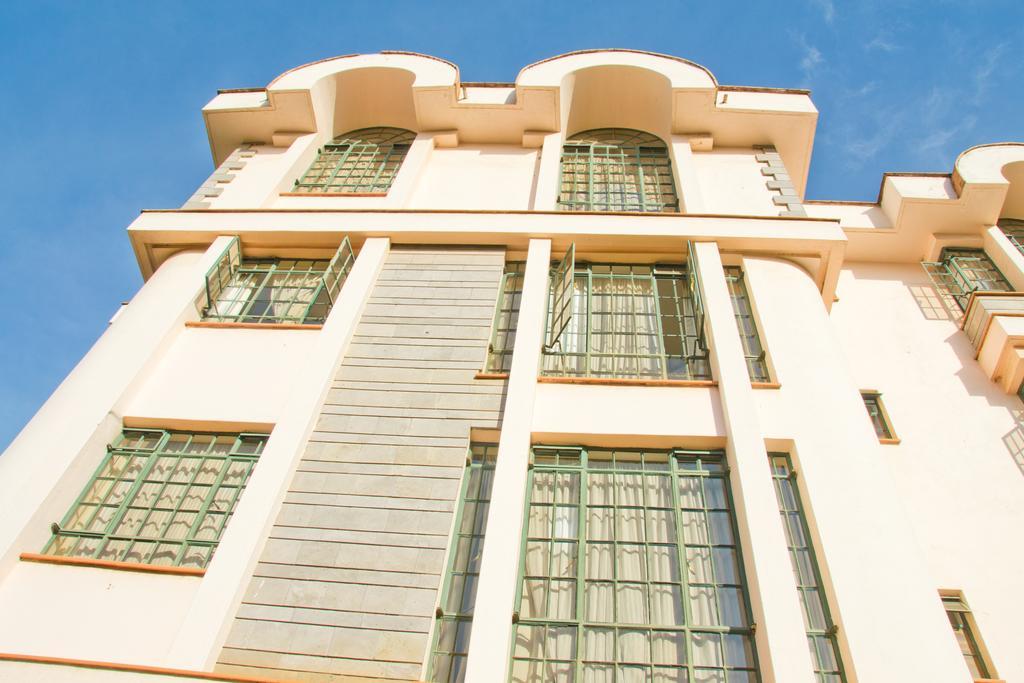 Natural Oak Apartments Nairobi Esterno foto