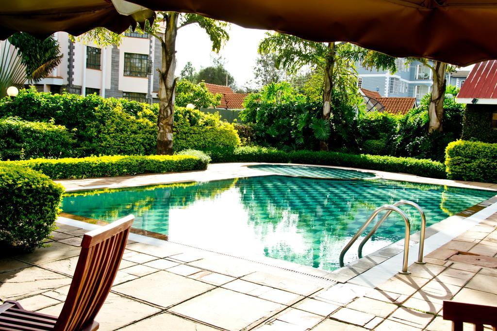 Natural Oak Apartments Nairobi Esterno foto