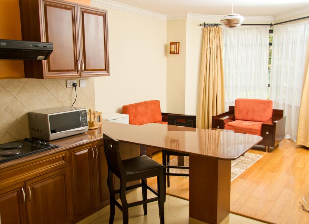 Natural Oak Apartments Nairobi Esterno foto